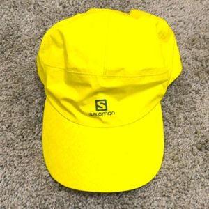 Salomon waterproof five panel hat